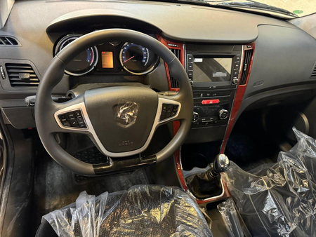 دنا پلاس ۶ دنده EF7P - 1404