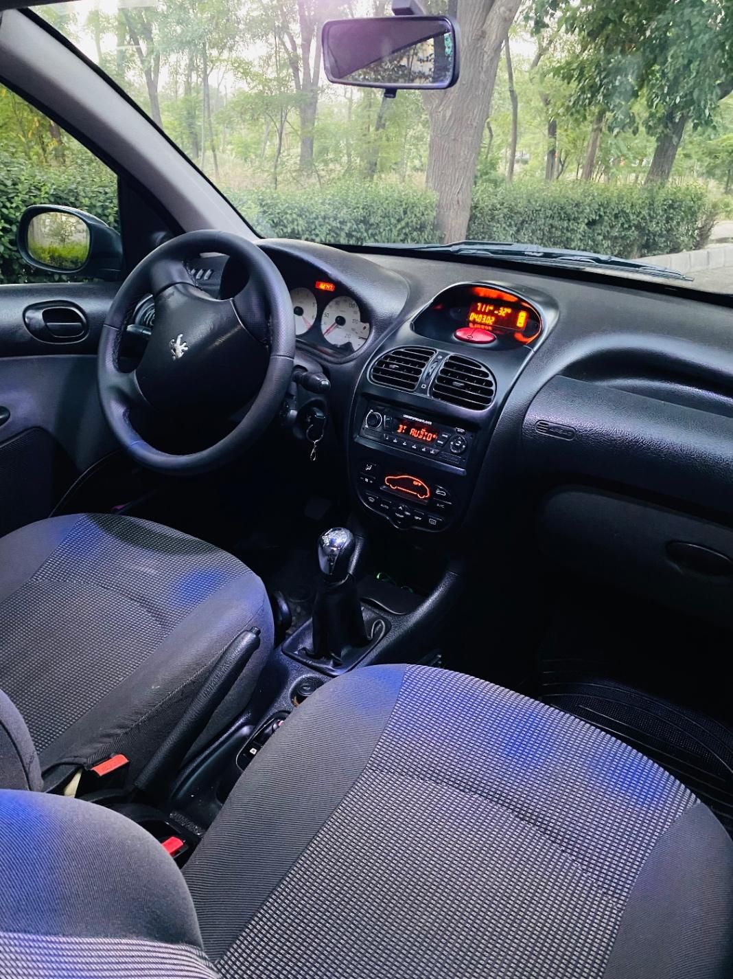 پژو 206 SD v8 - 1393