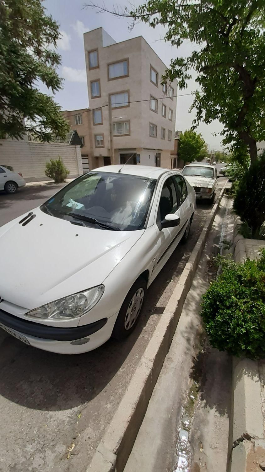 پژو 206 SD v8 - 1390