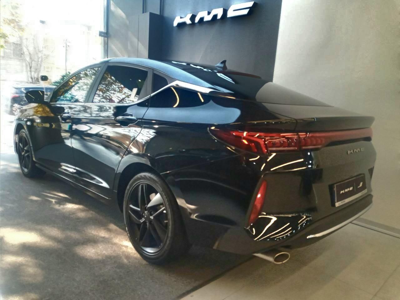 کی ام سی J7 اتوماتیک - 2025