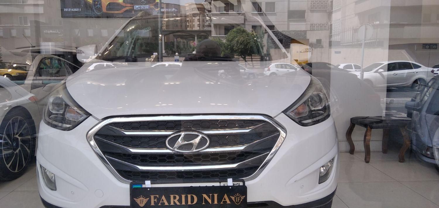 هیوندای توسان 2.4 لیتر - 2015