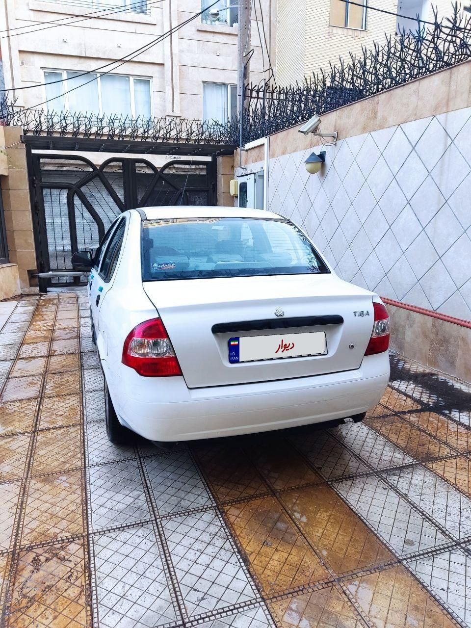 تیبا صندوق دار SX - 1401