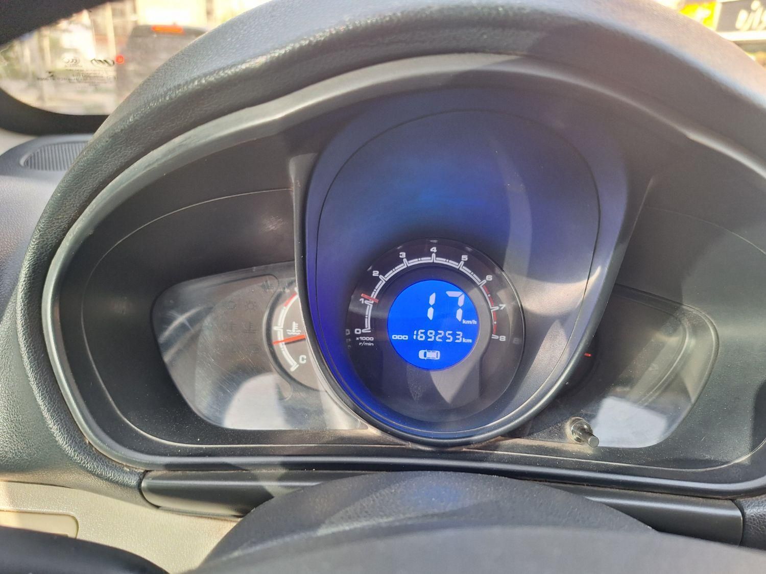 لیفان X60 دنده‌ای - 2014