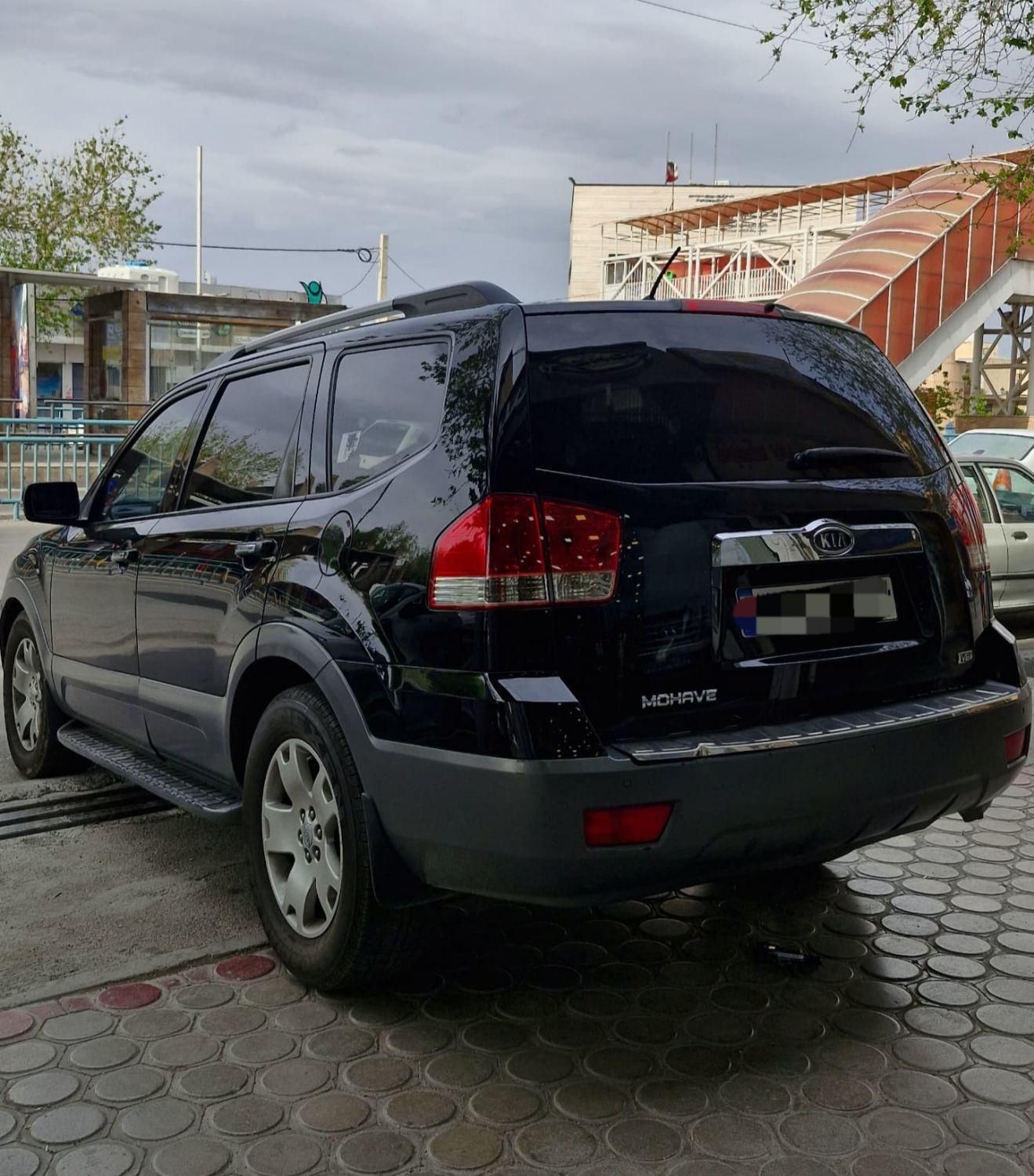 کیا موهاوی فول v8 - 2011