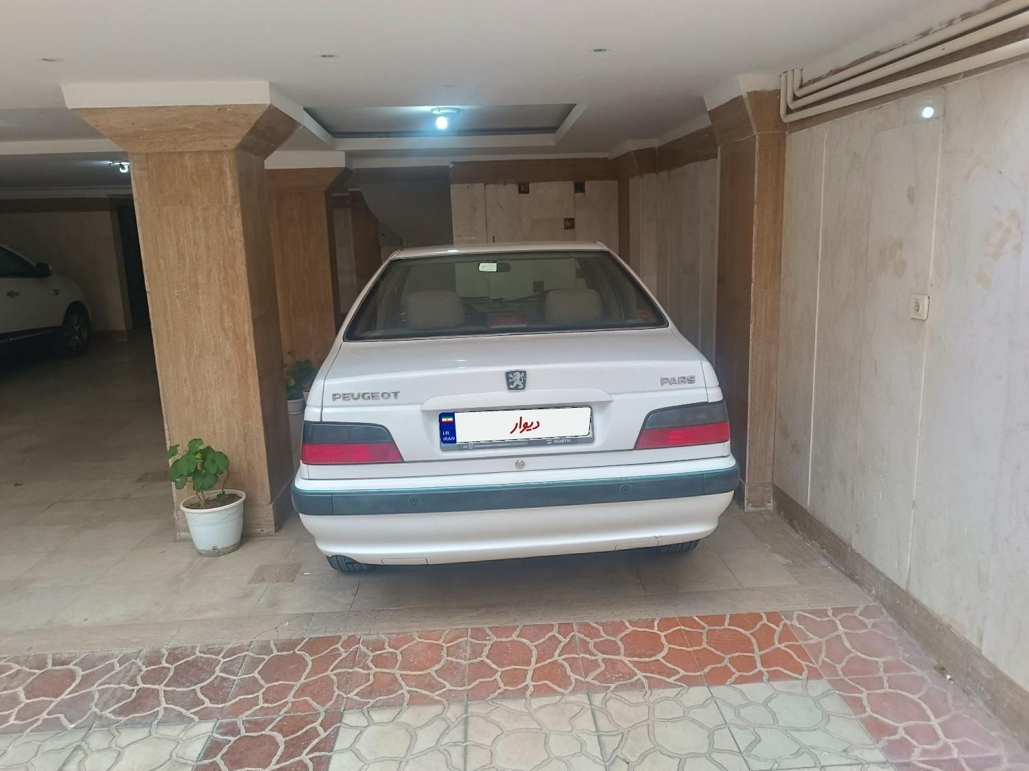 خودرو پژو، پارس آگهی ann_18256913