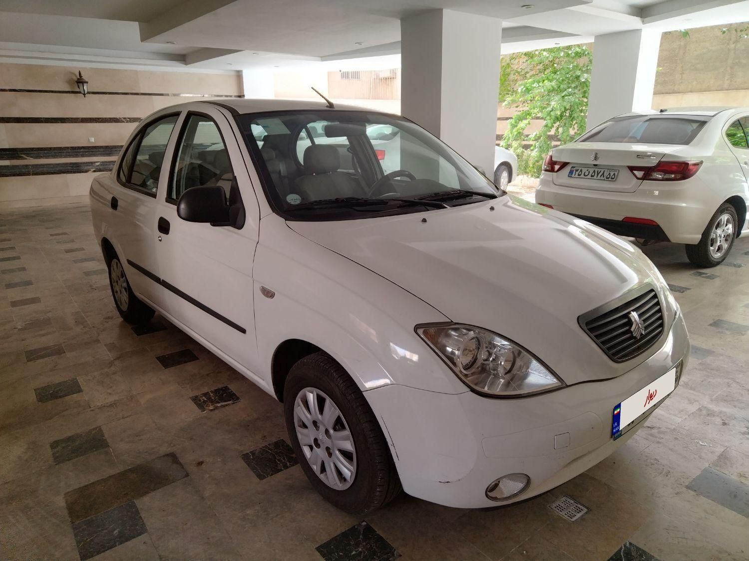 تیبا صندوق دار LX - 1388