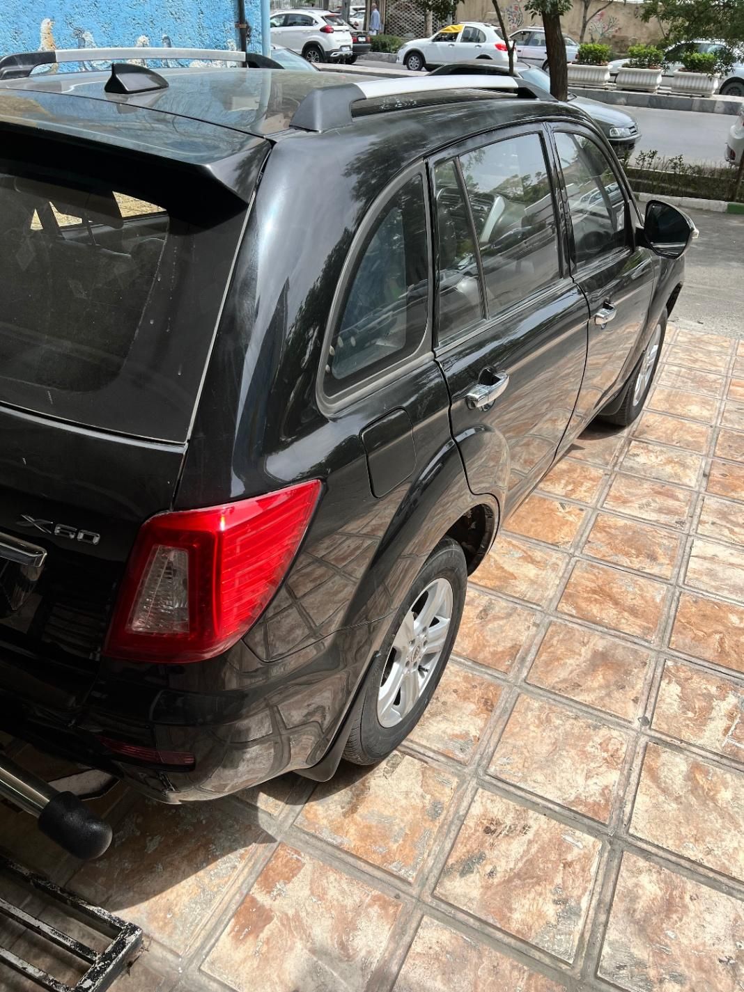 لیفان X60 دنده‌ای - 2015
