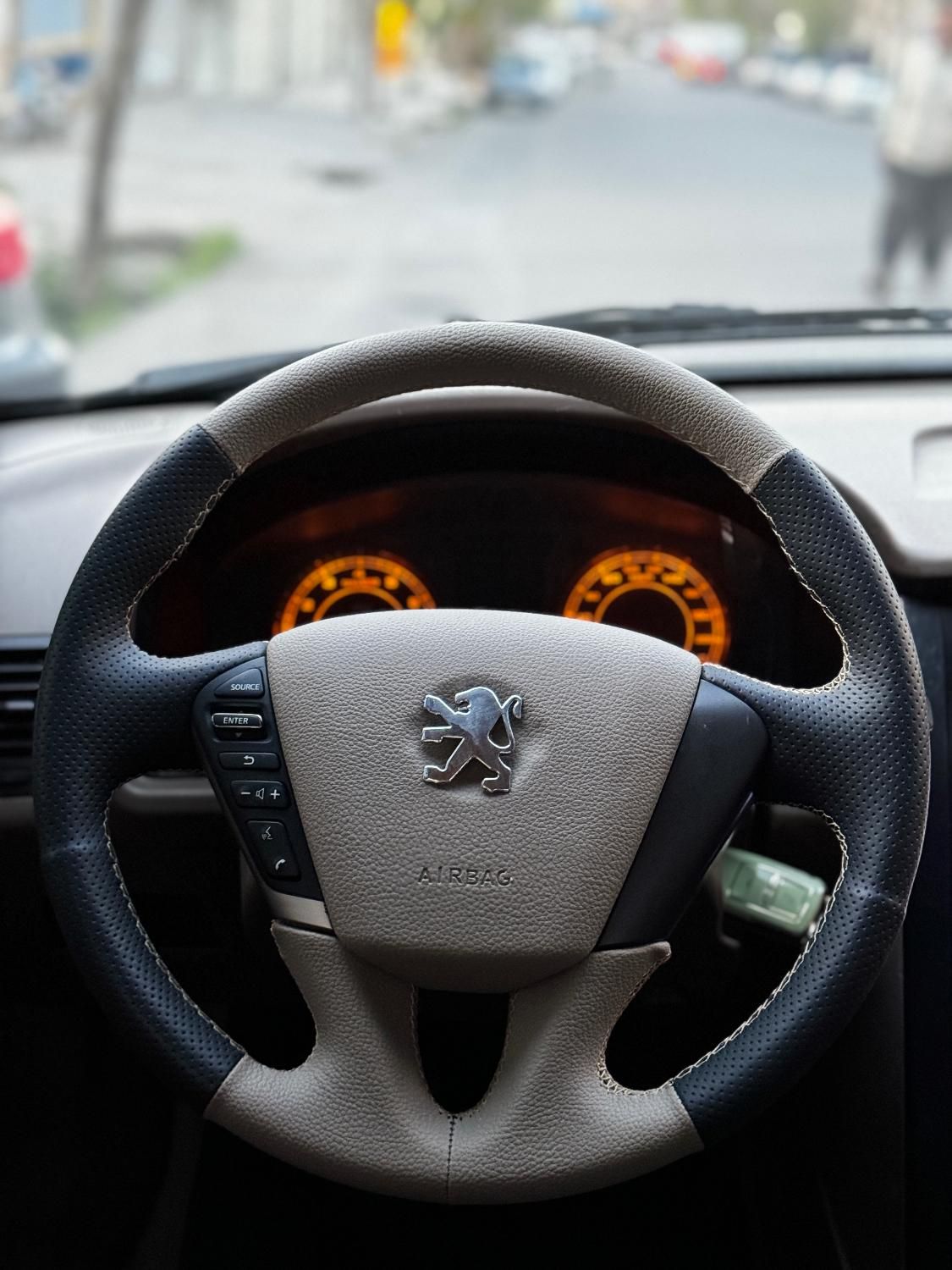 پژو 405 GLX - دوگانه سوز - 1396
