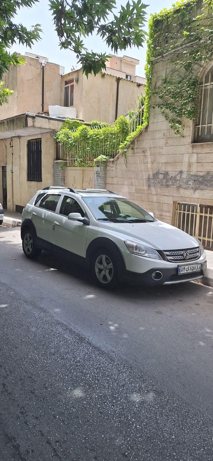 خودرو دانگ فنگ، H30 کراس آگهی ann_18259461