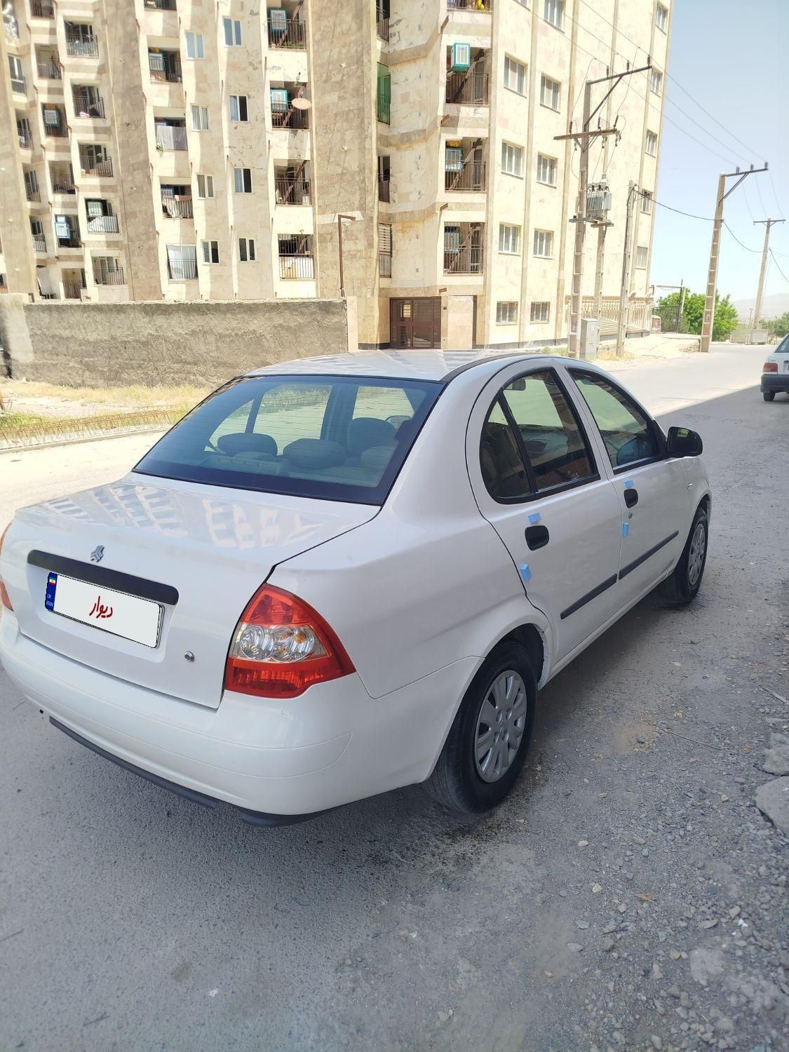 تیبا صندوق دار SX - 1401