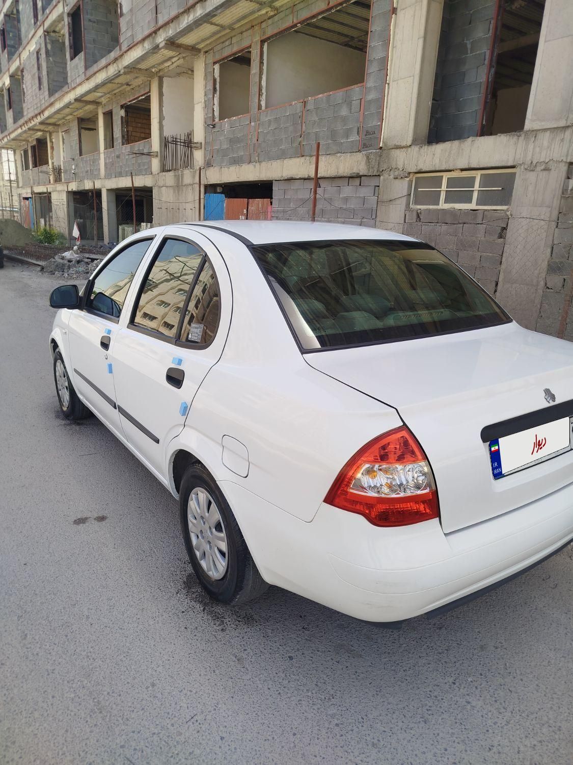 تیبا صندوق دار SX - 1401