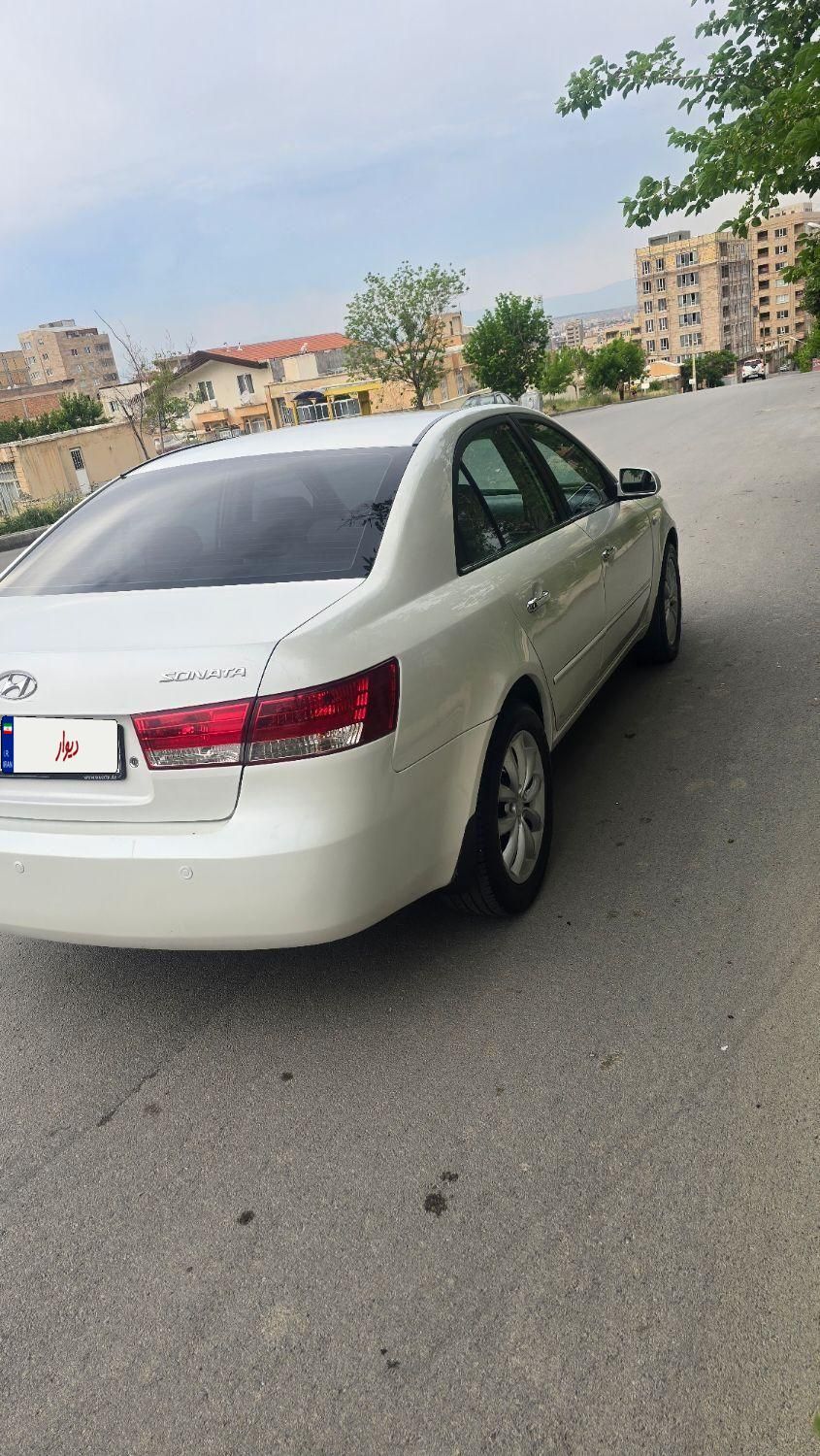 هیوندای سوناتا دنده‌ای NF 2400 - 2008