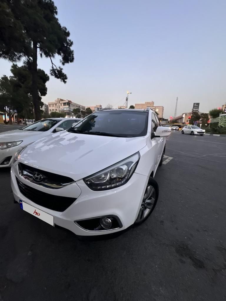 هیوندای توسان 2.4 لیتر - 2014