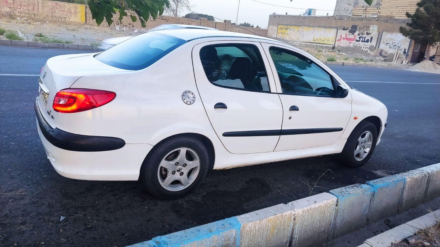 پژو 206 SD v8 - 1397