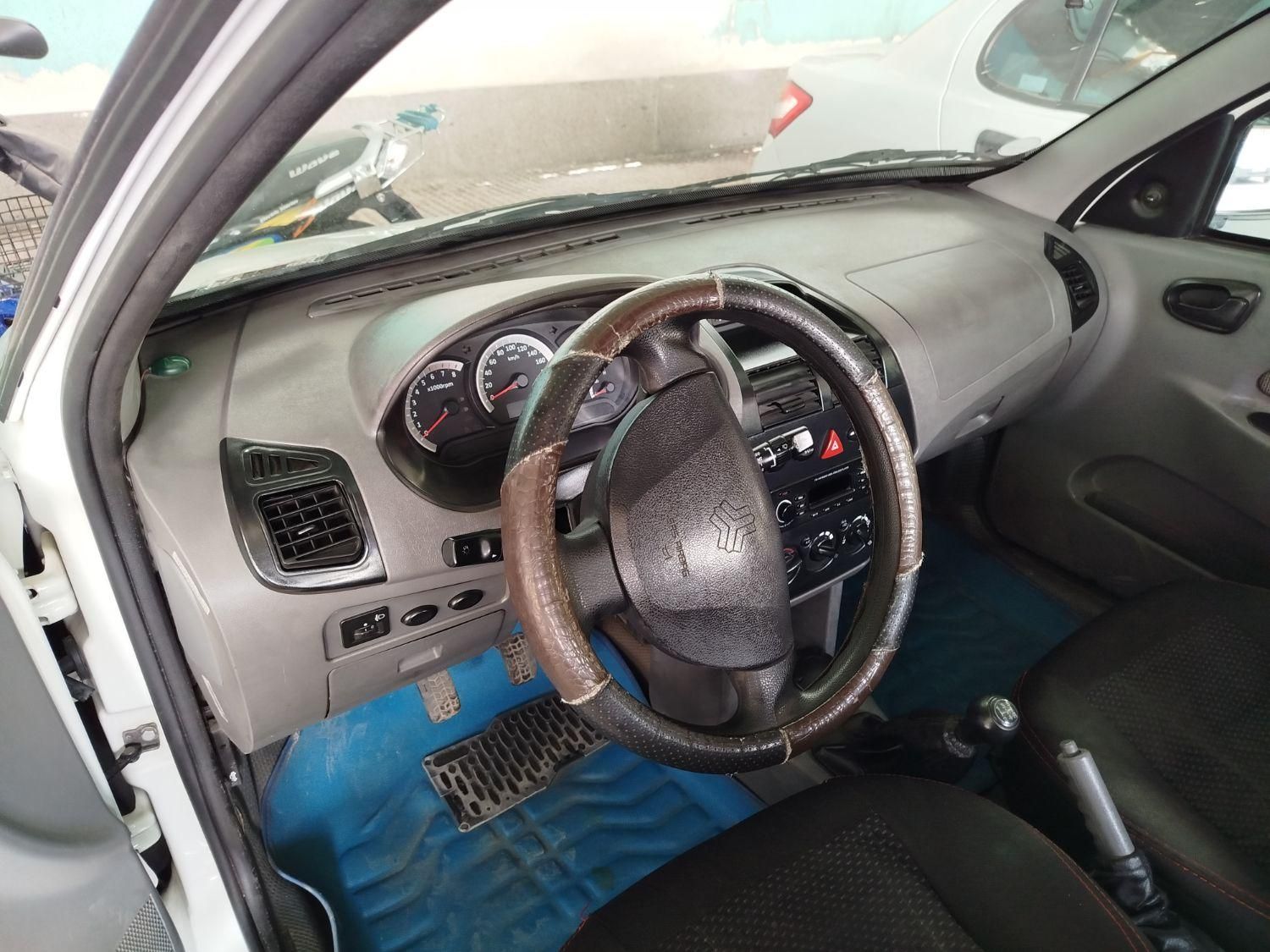 تیبا صندوق دار SX - 1398
