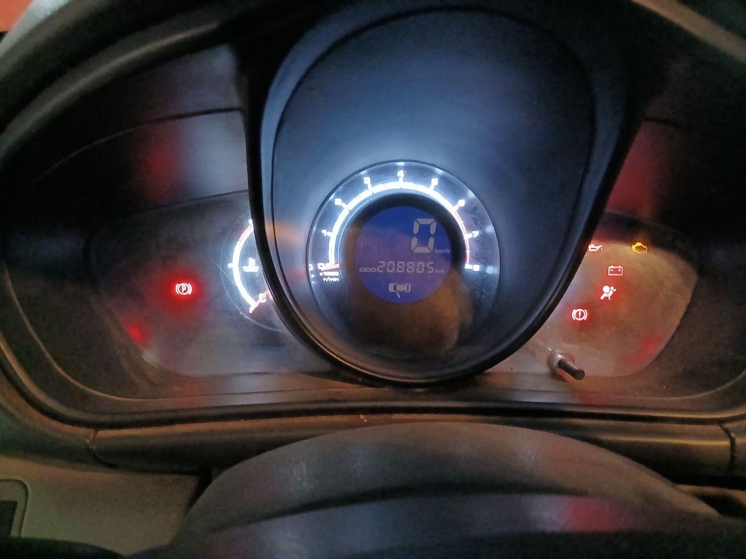 لیفان X60 دنده‌ای - 2013