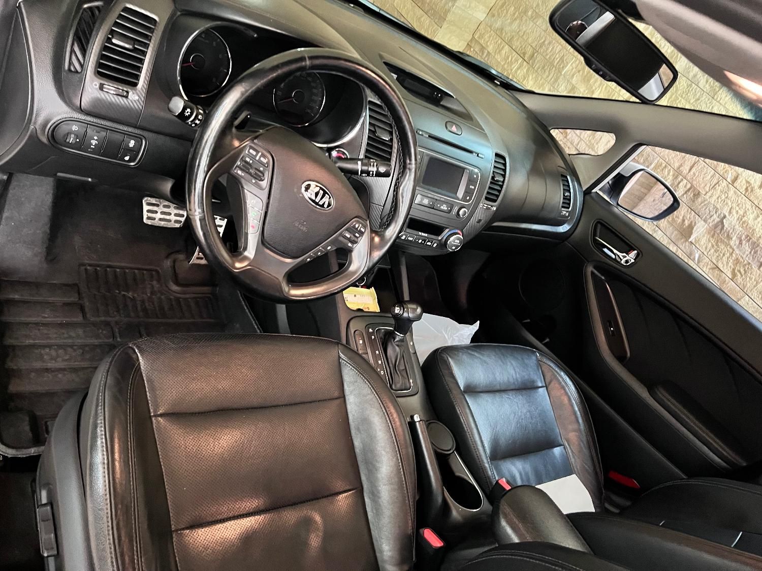 کیا سراتو 2.0 لیتر اتوماتیک GT لاین - 2016