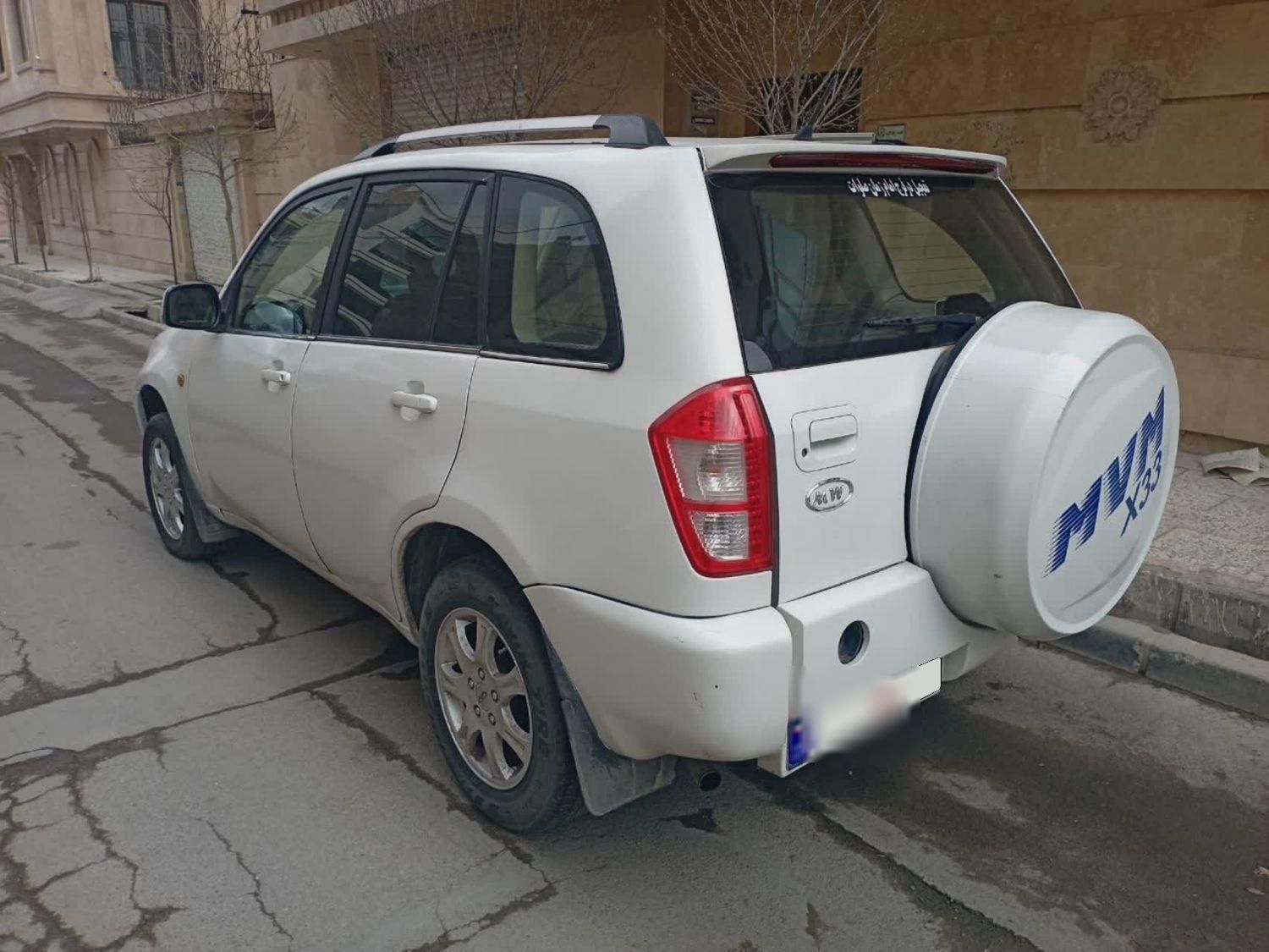 خودرو ام وی ام، X33 آگهی ann_18261596
