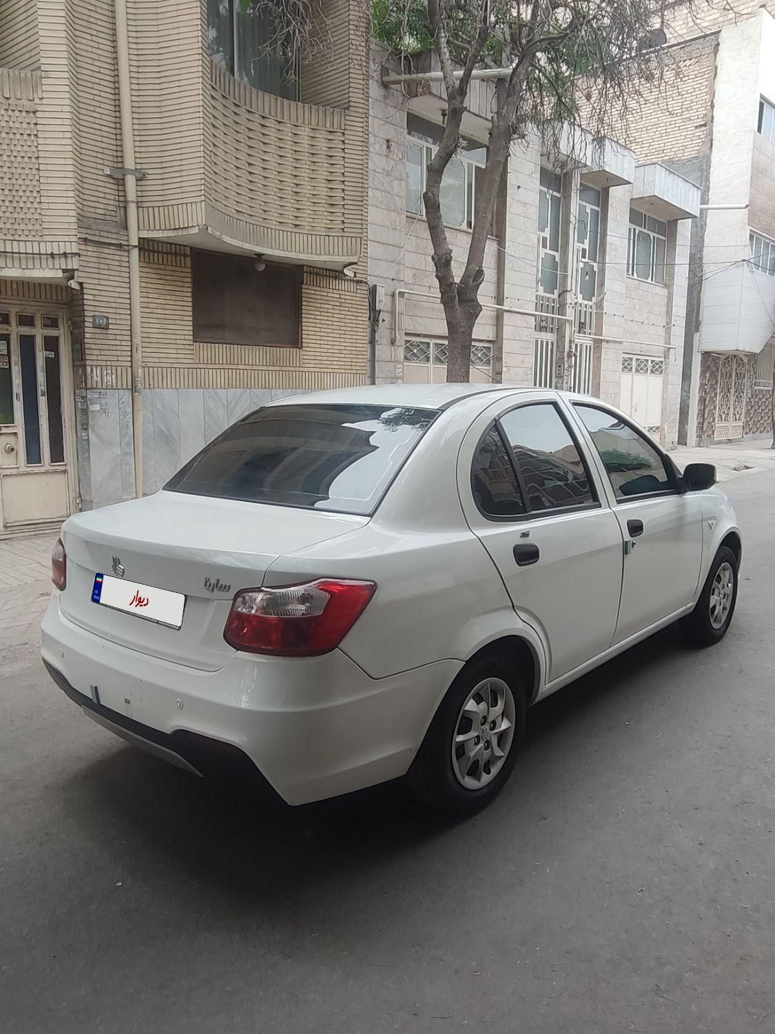 ساینا S دنده ای بنزینی - 1403