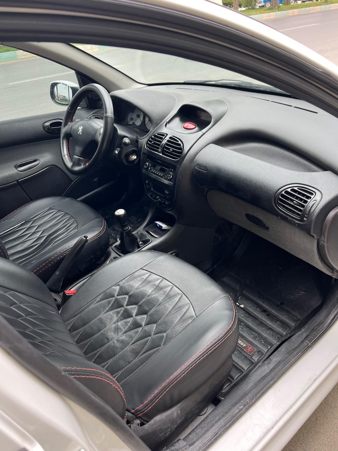 پژو 206 SD v8 - 1396