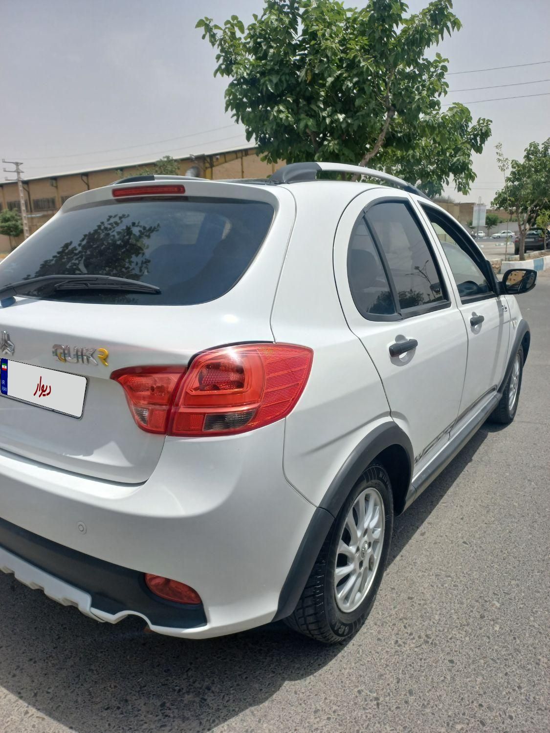 خودرو کوییک، R آگهی ann_18261984