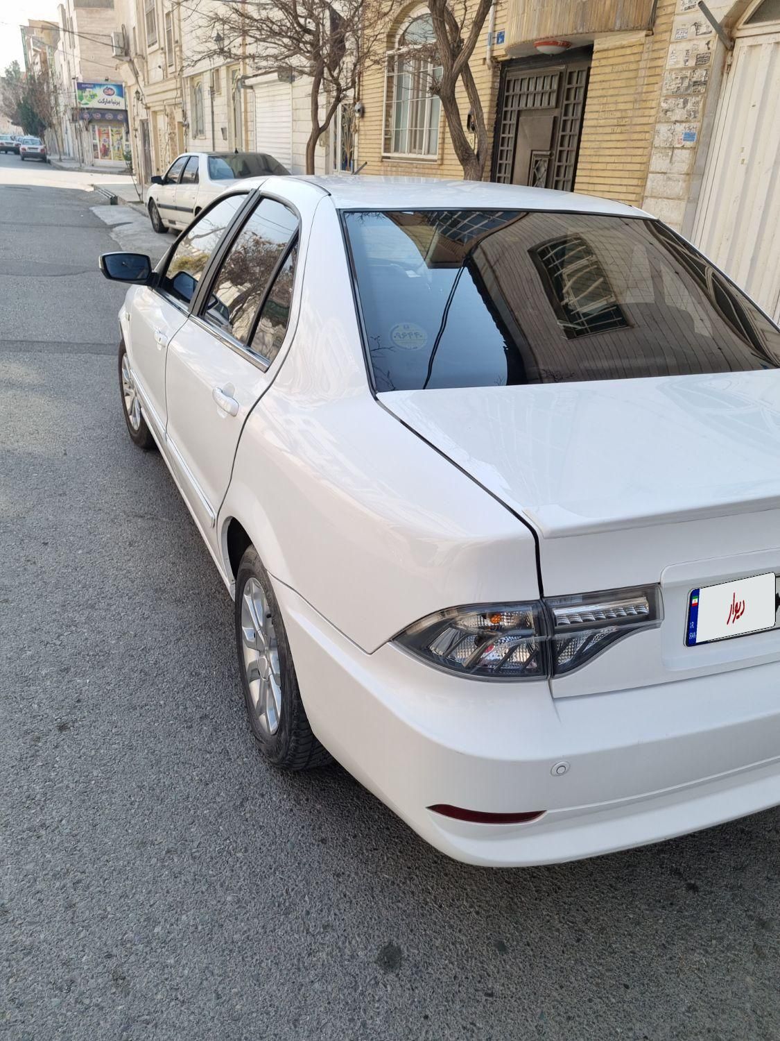 سمند سورن پلاس EF7 بنزینی - 1400