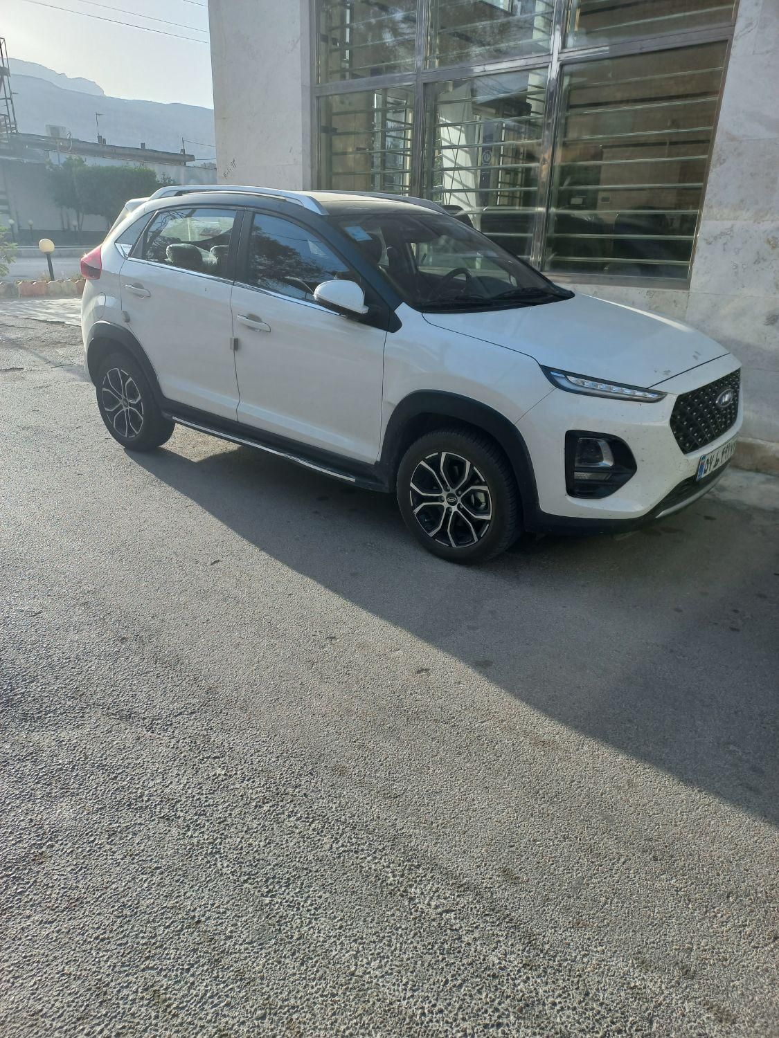 خودرو ام وی ام، X22 آگهی ann_18262084
