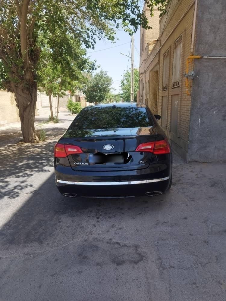کیا کادنزا فول VG - 2012