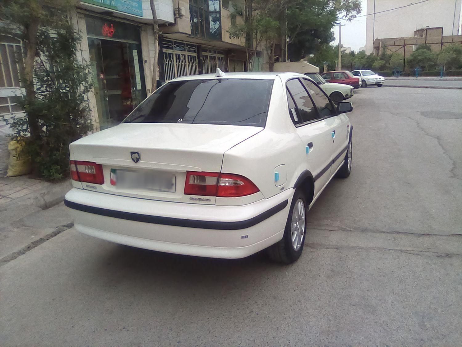 سمند LX XU7 - 1388