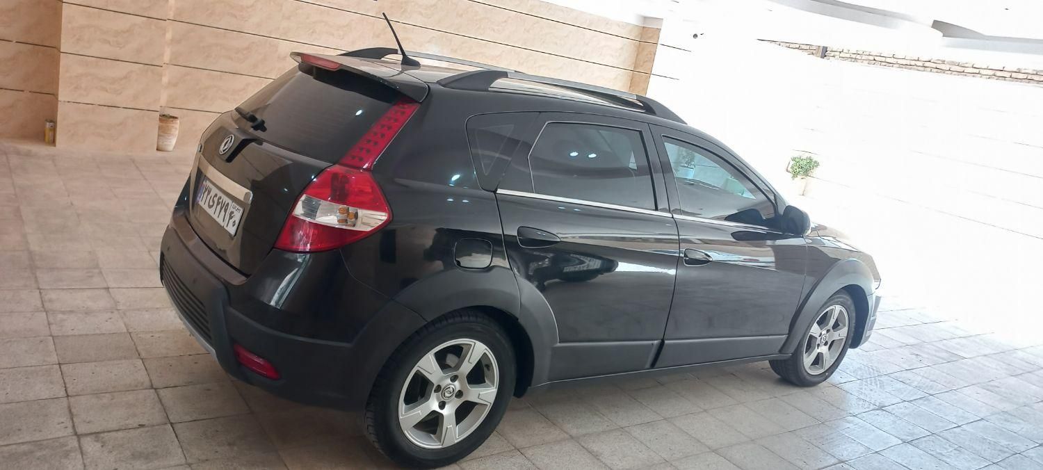 خودرو دانگ فنگ، H30 کراس آگهی ann_18263191