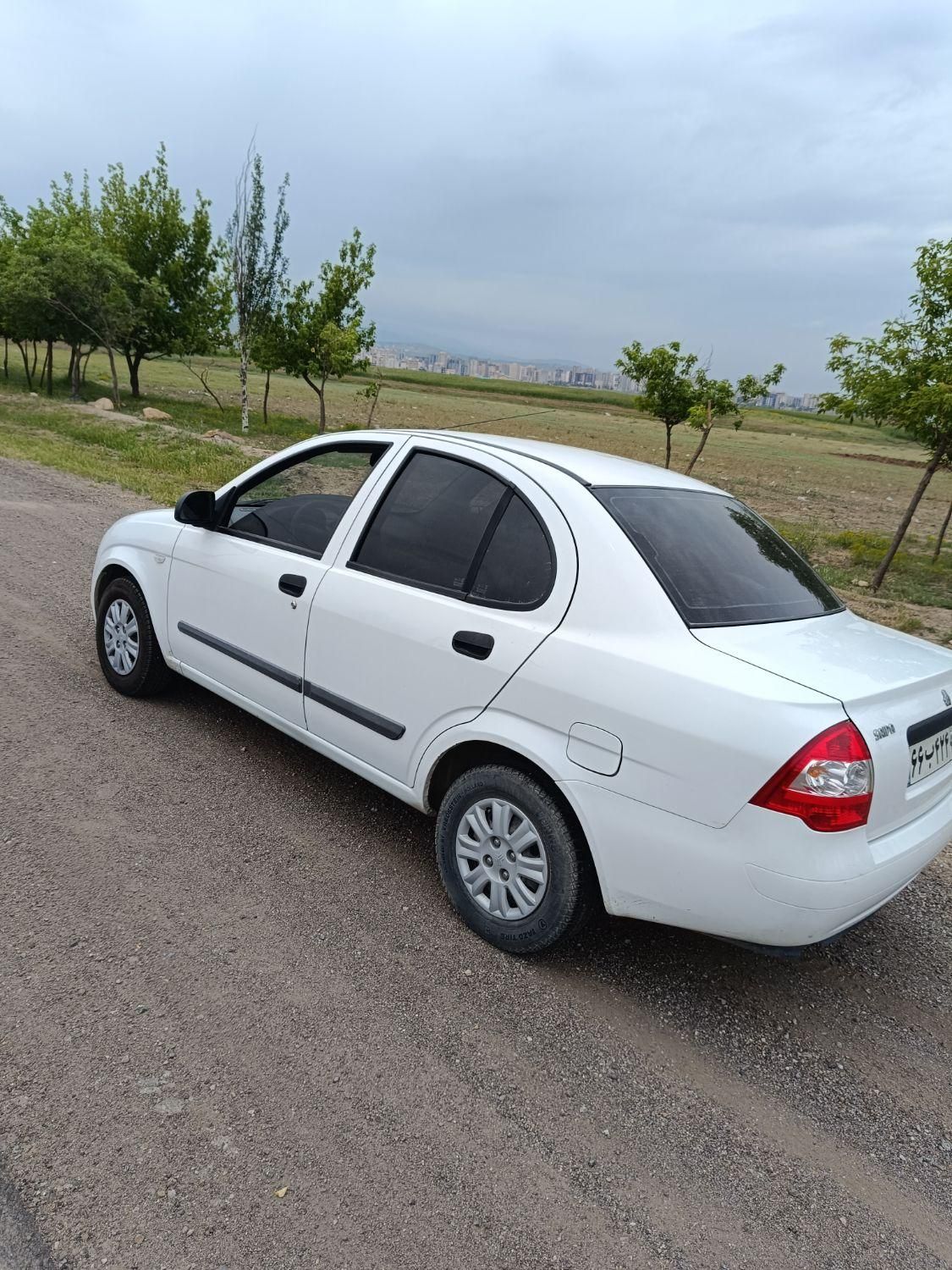 تیبا صندوق دار SX - 1394