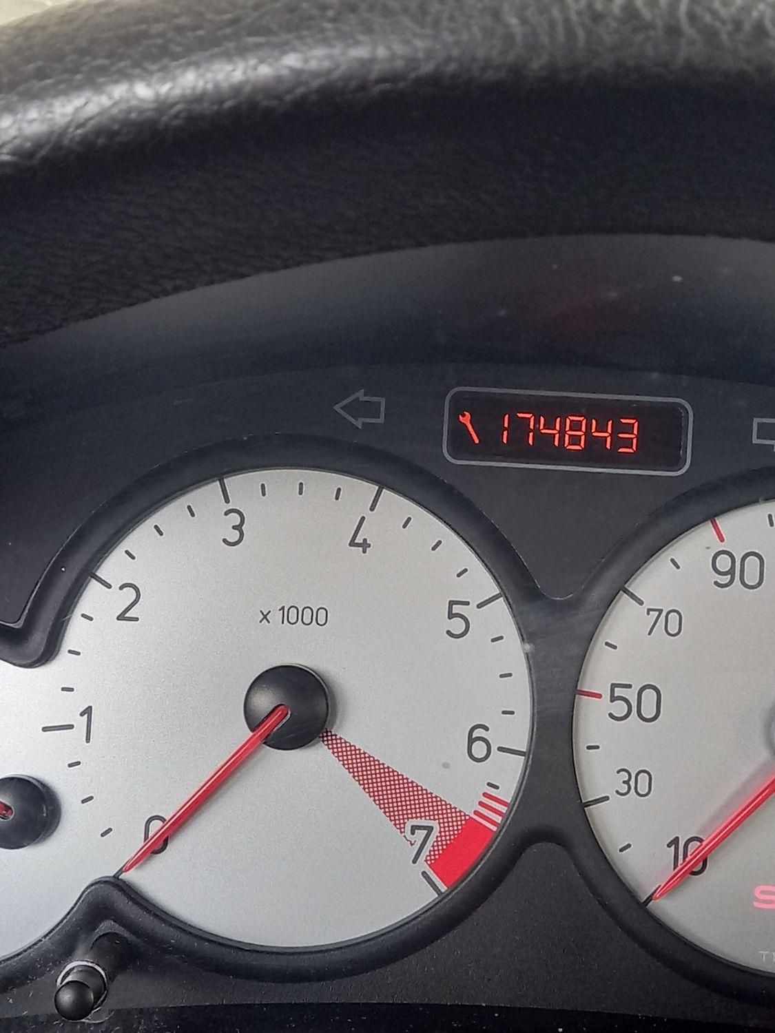 پژو 206 SD v8 - 1395