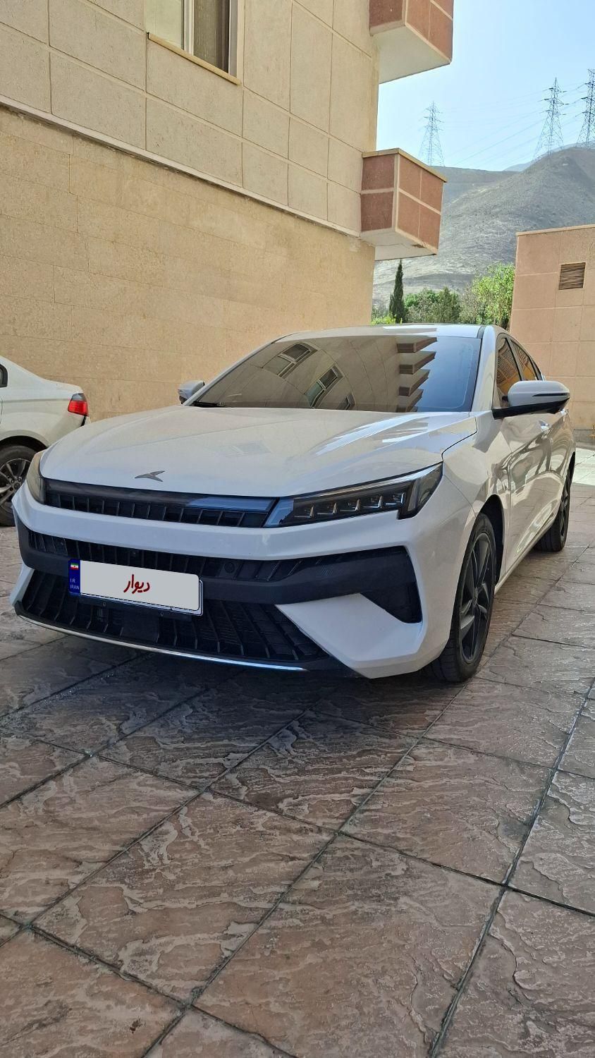 خودرو کی ام سی، J7 آگهی ann_18264639
