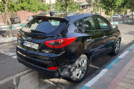 هیوندای توسان 2.4 لیتر - 2015