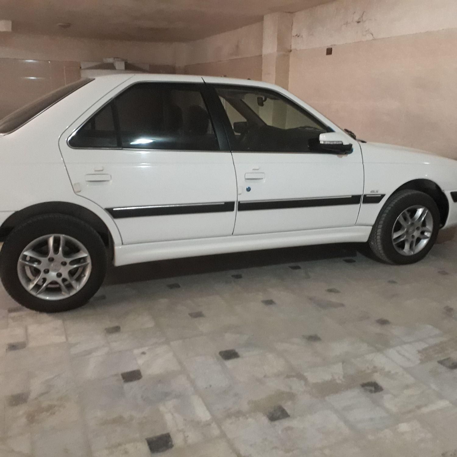 پژو پارس ELX-XU7P سفارشی - 1402