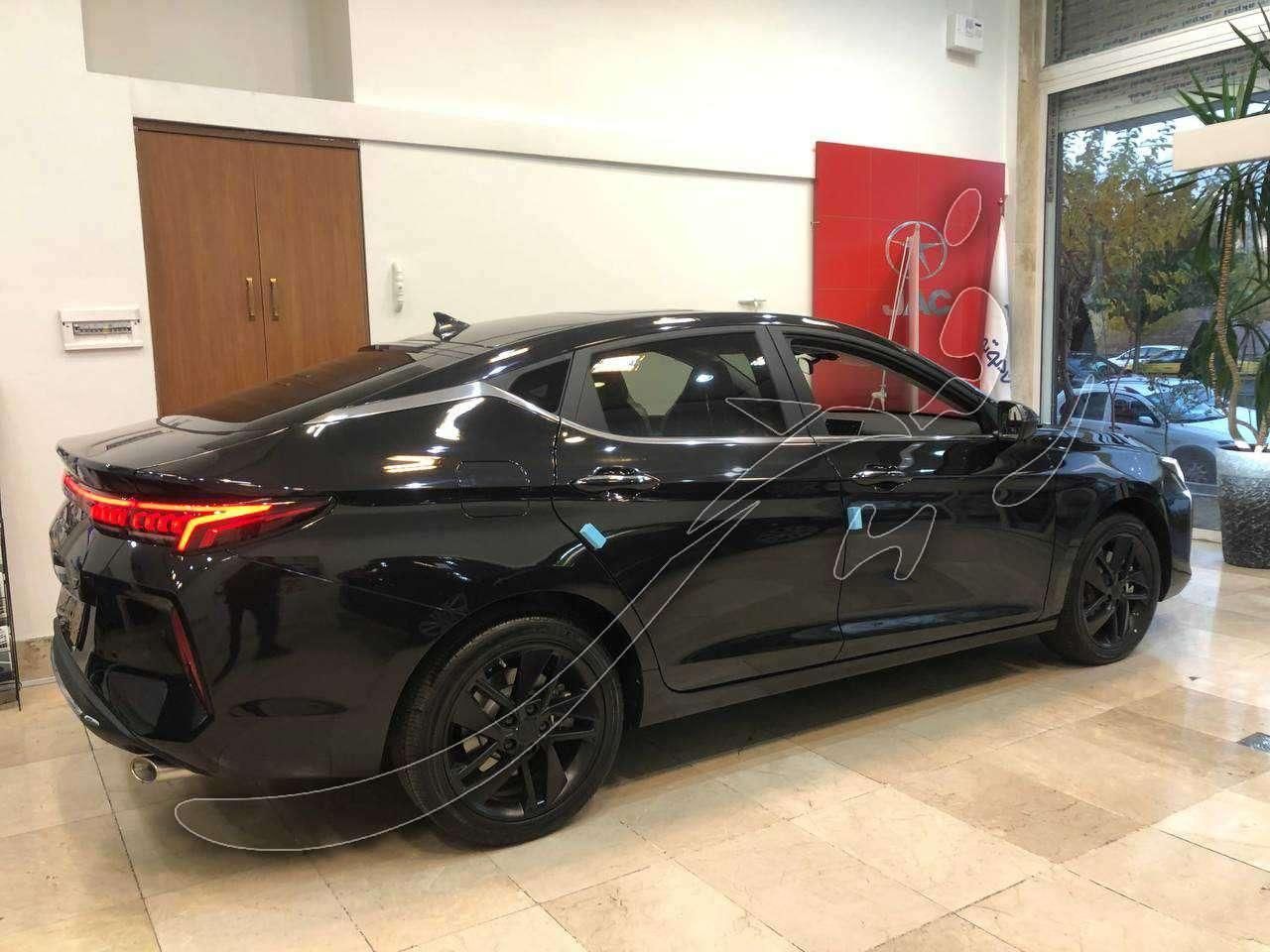 کی ام سی J7 اتوماتیک - 2025
