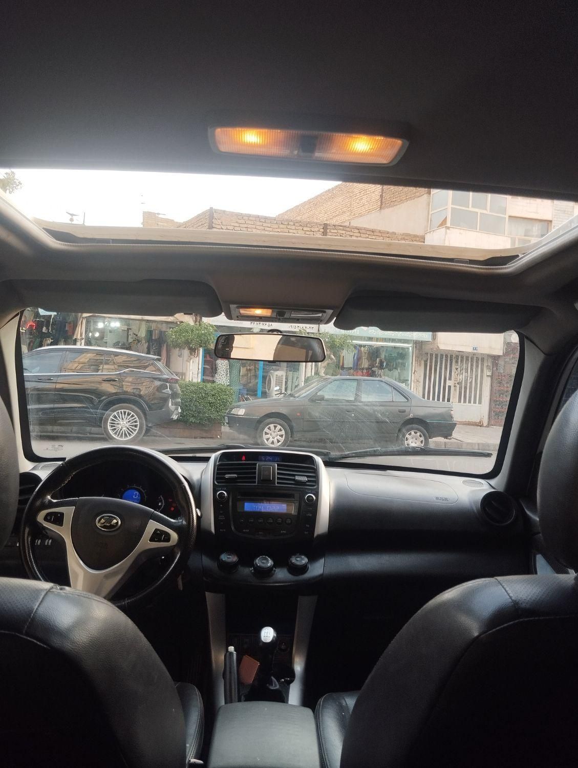 لیفان X60 دنده‌ای - 2014