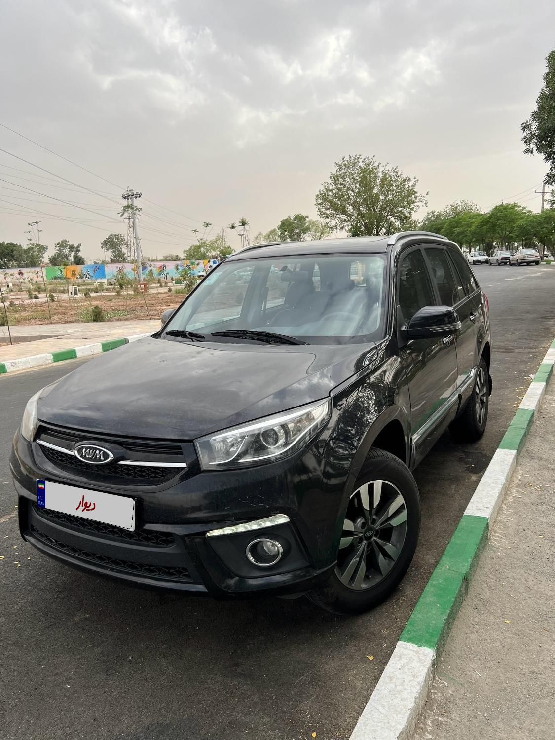 خودرو ام وی ام، X33 آگهی ann_18267735