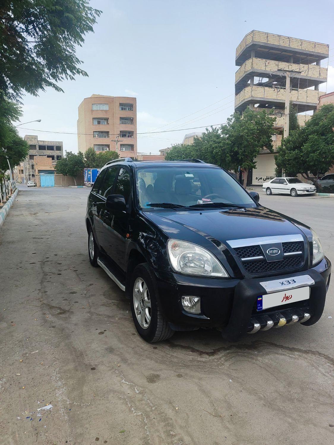 ام وی ام X33 دنده‌ای ساده - 2012