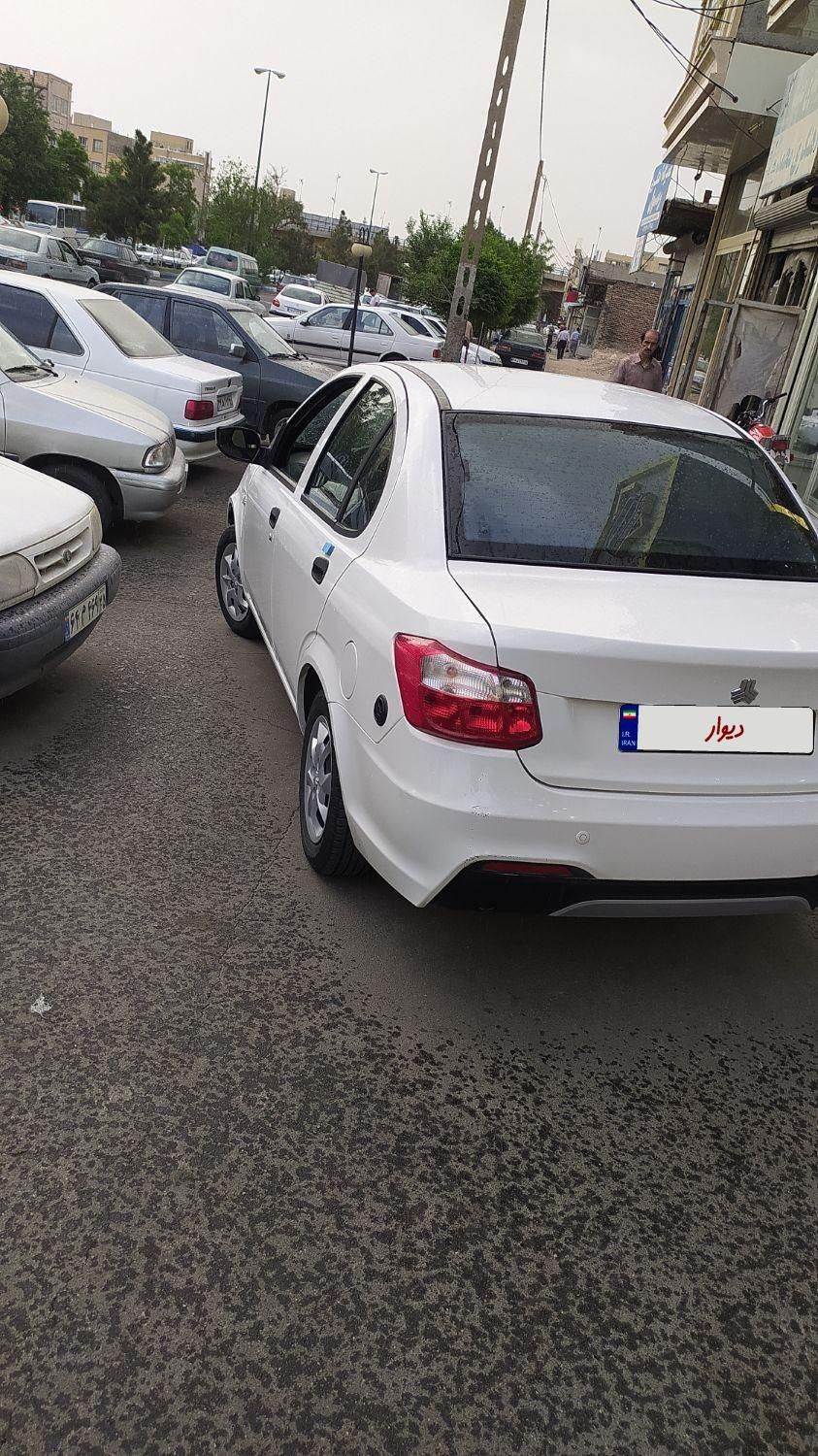 ساینا S دنده ای بنزینی - 1402