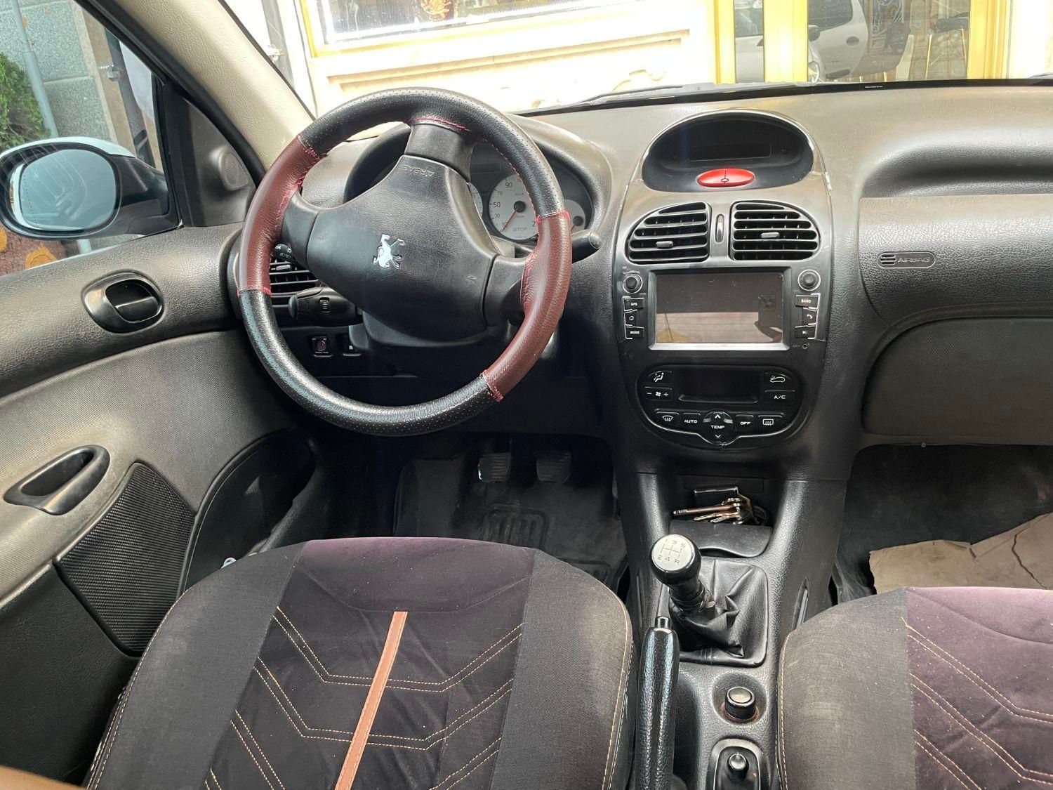 پژو 206 SD v8 - 1390
