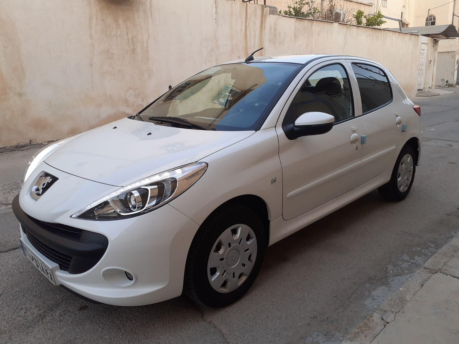 پژو 207 دنده‌ای با موتور TU3 - 1402