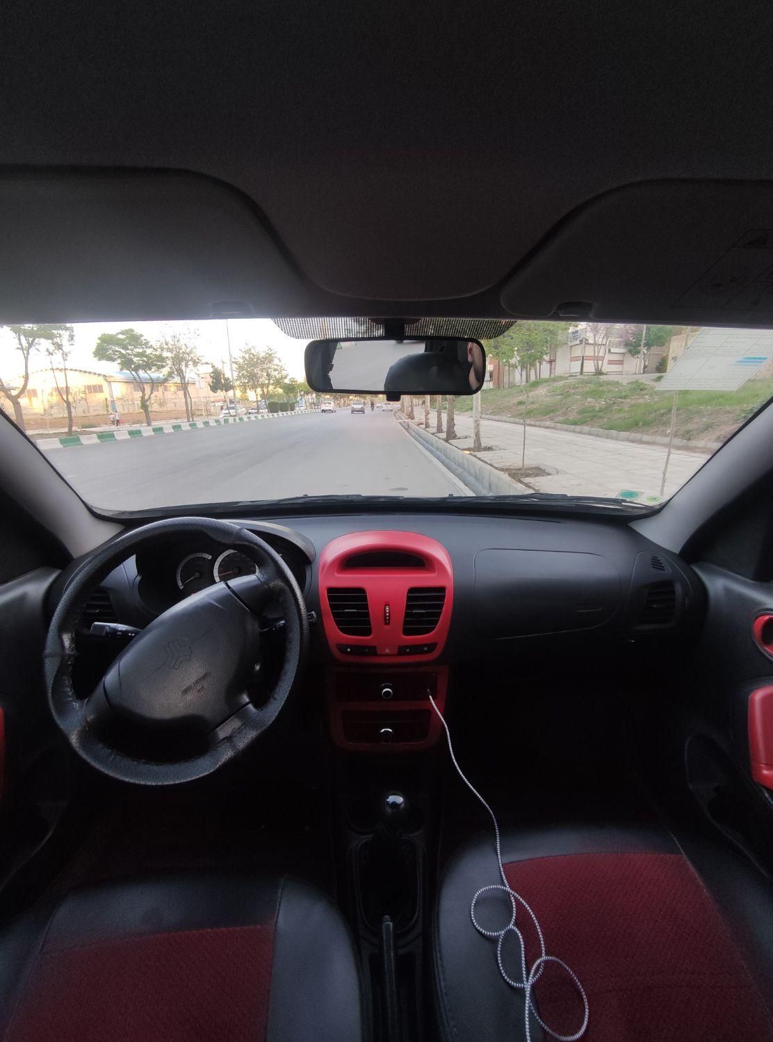 کوییک R دنده‌ای - 1399