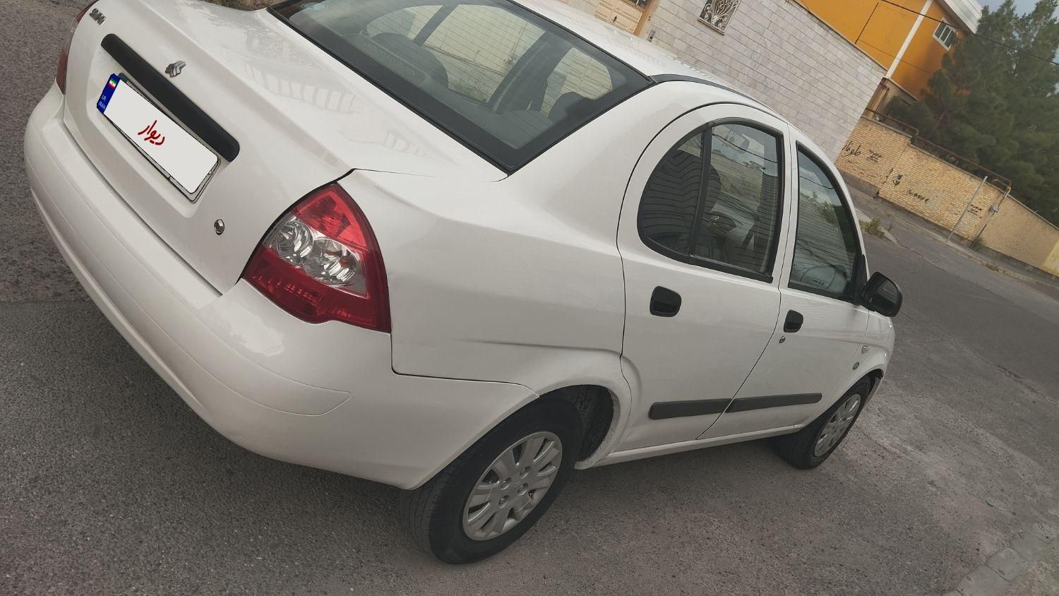 تیبا صندوق دار SX - 1395