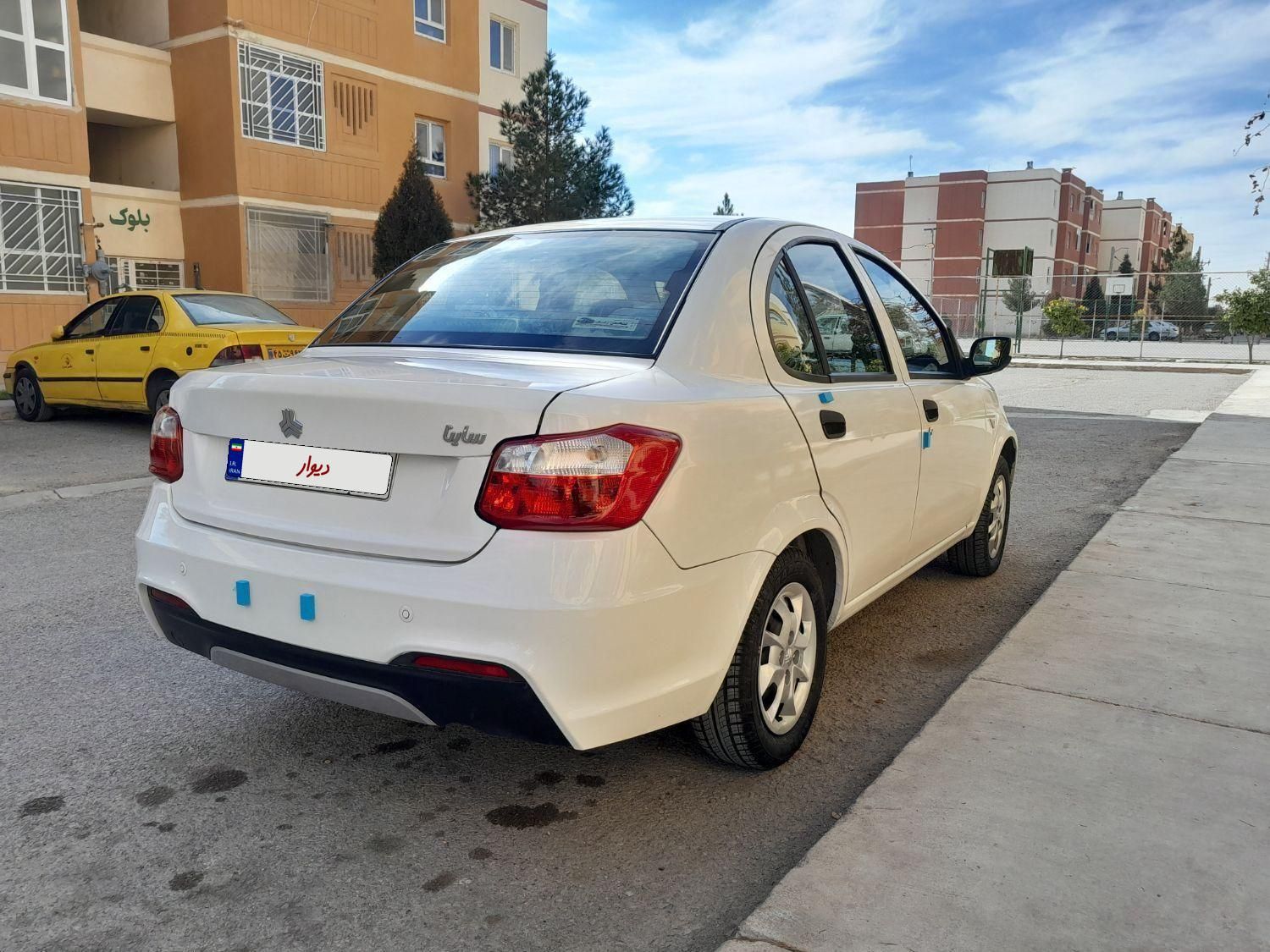ساینا S دنده ای بنزینی - 1402