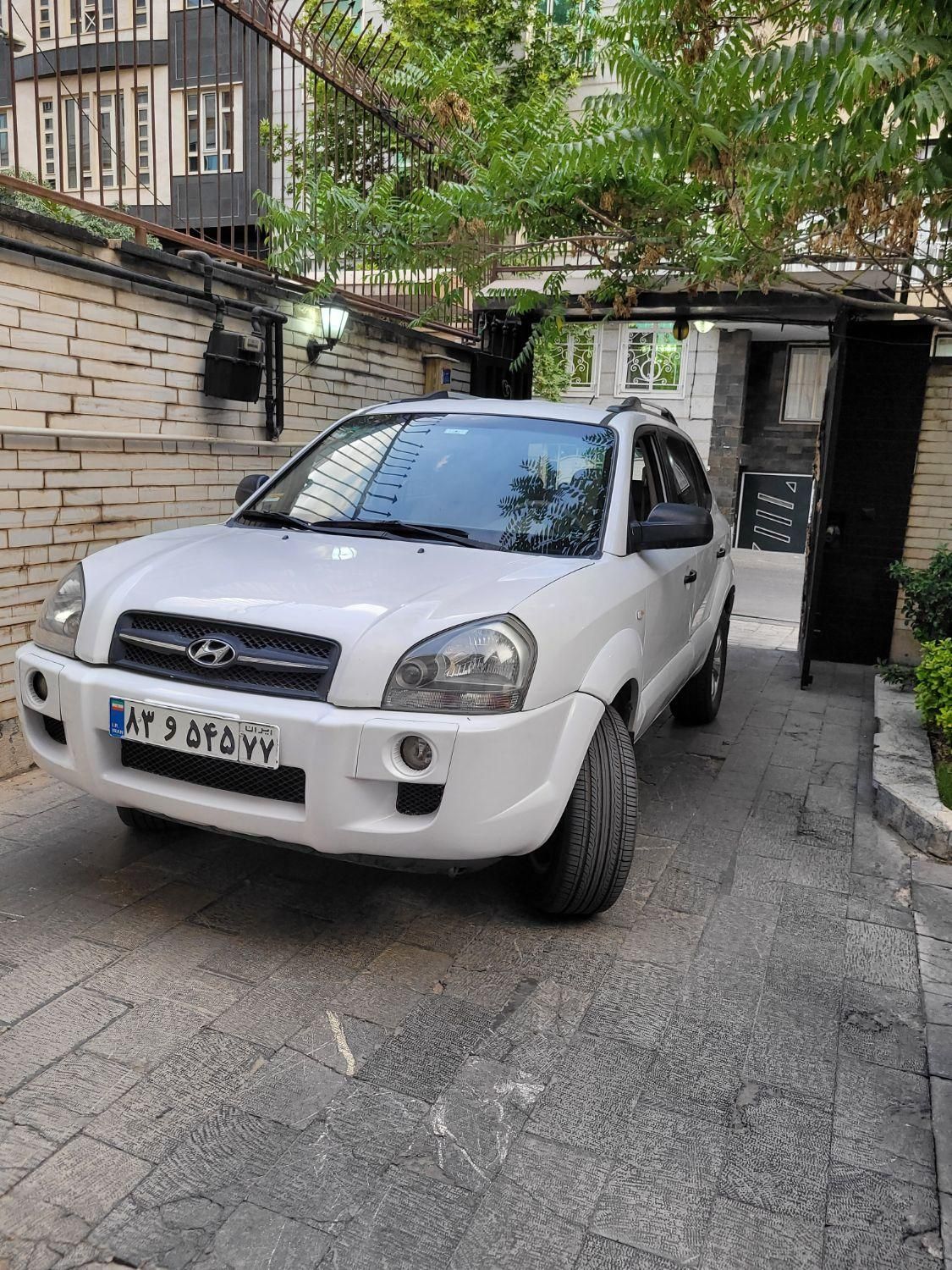 هیوندای توسان 2.7 لیتر - 2009
