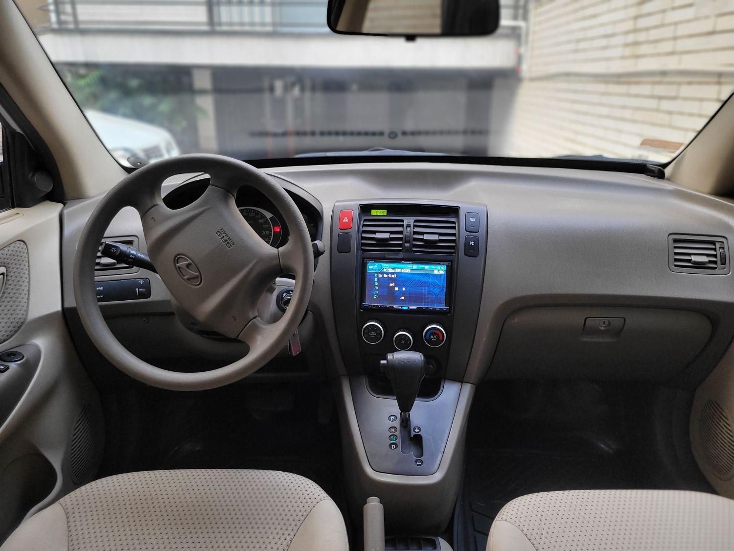 هیوندای توسان 2.7 لیتر - 2009
