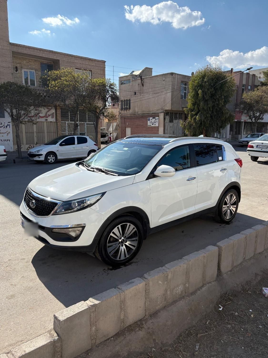 کیا اسپورتیج 4 سیلندر 2400cc - 2014