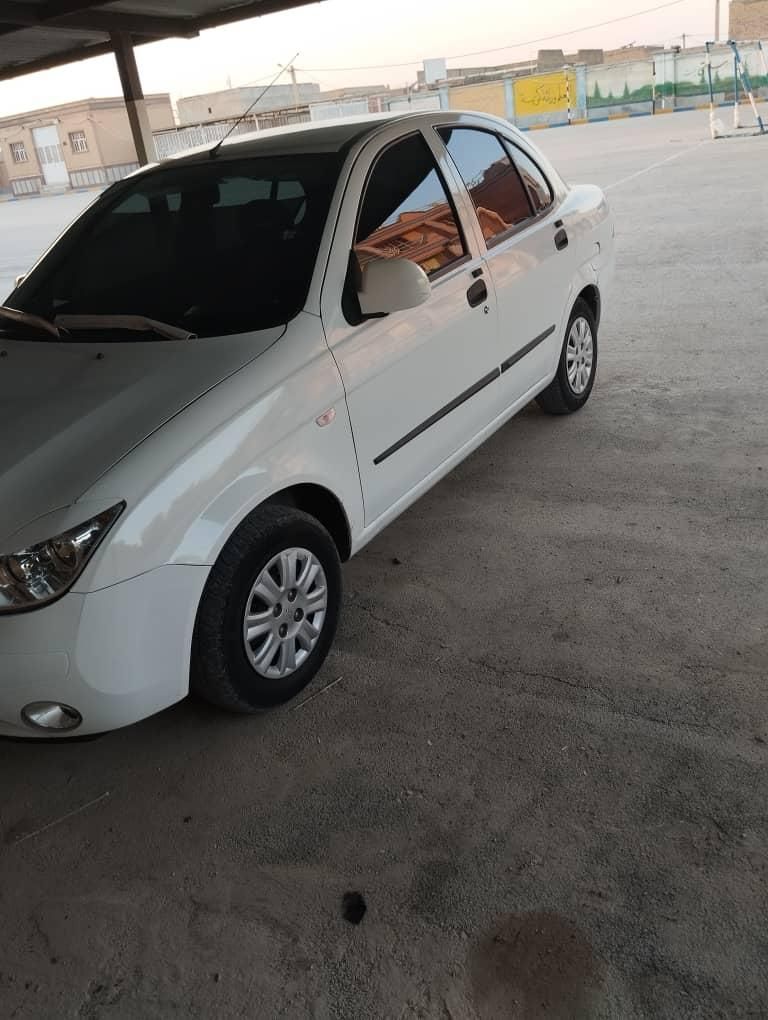 تیبا صندوق دار SX - 1400