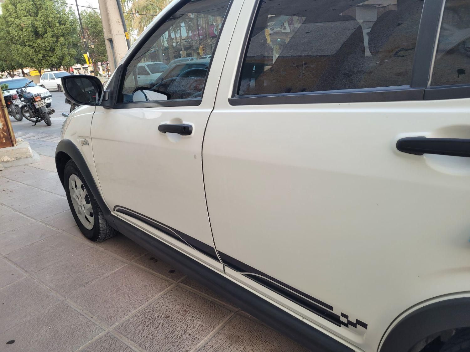 خودرو کوییک، R آگهی ann_18269648